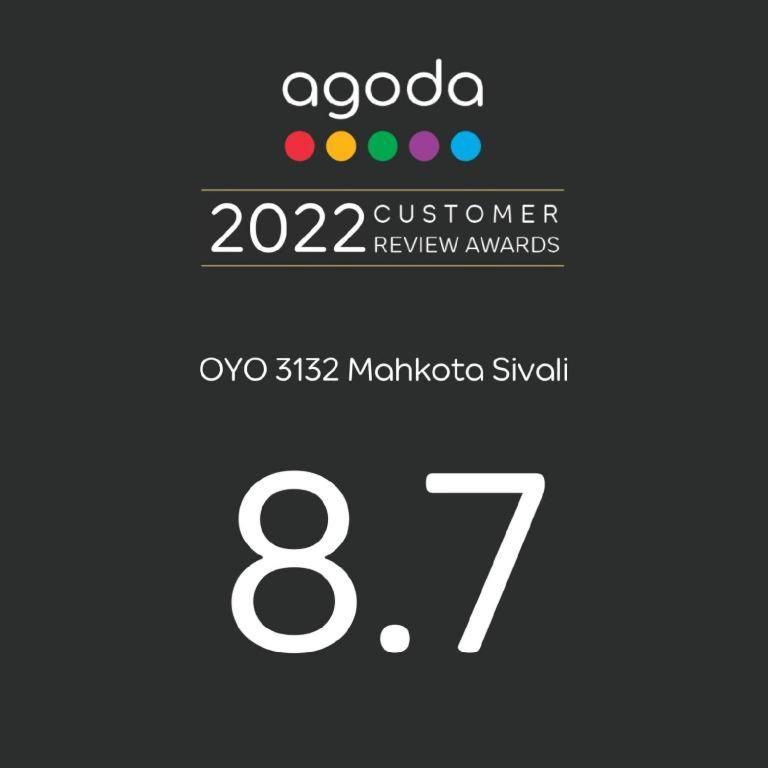 Oyo 3132 Mahkota Sivali Jakarta